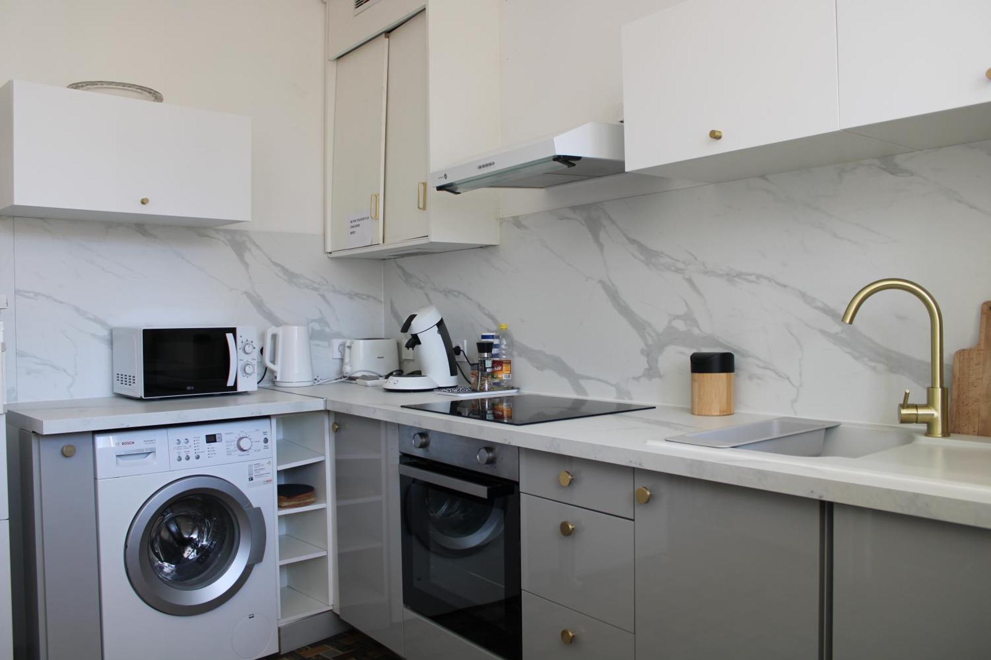 Superbe Appartement Avec Parking Sur Place ニーム エクステリア 写真